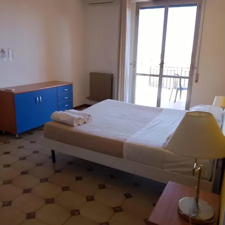 Lejlighedshotel Residenza Al Borgo Pietra Ligure
